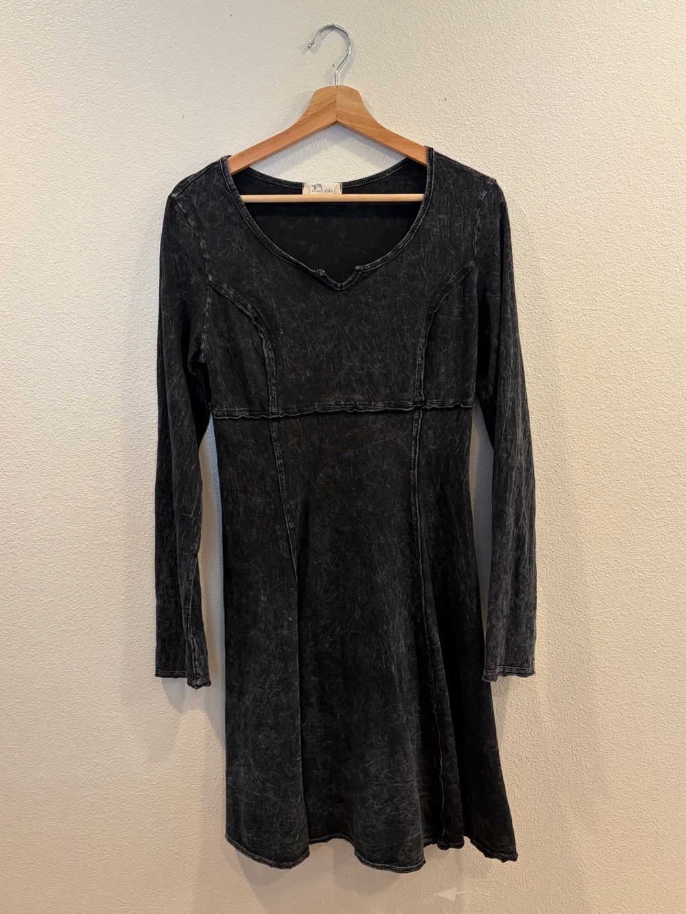 5/$20 Altar'd State Washed Gray Long Sleeve Fit & Flare Dress